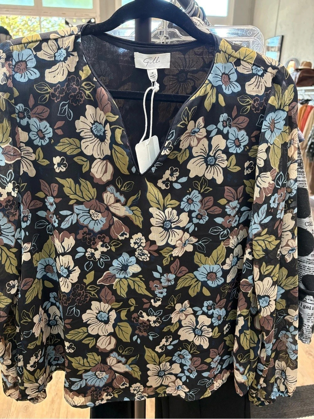 Gilli Floral Long Sleeve Blouse in Black & Blue NWT